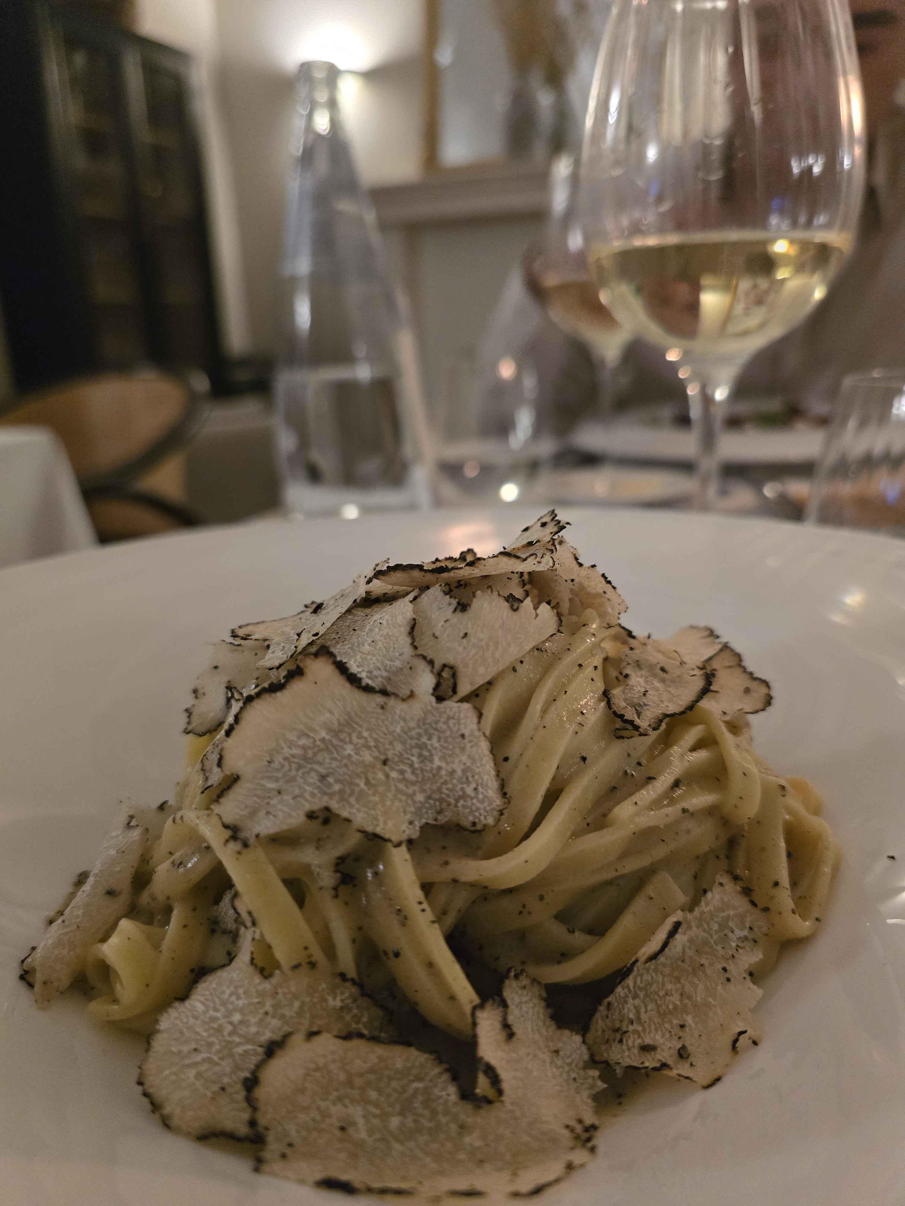 A good pasta class should leave you with one useful skill: how fresh dough feels, rolls and cooks. A good pasta class should leave you with one useful skill: how fresh dough feels, rolls and cooks.